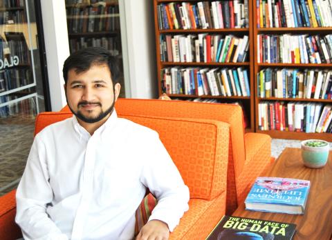 A portrait photo of Ishan Mehta